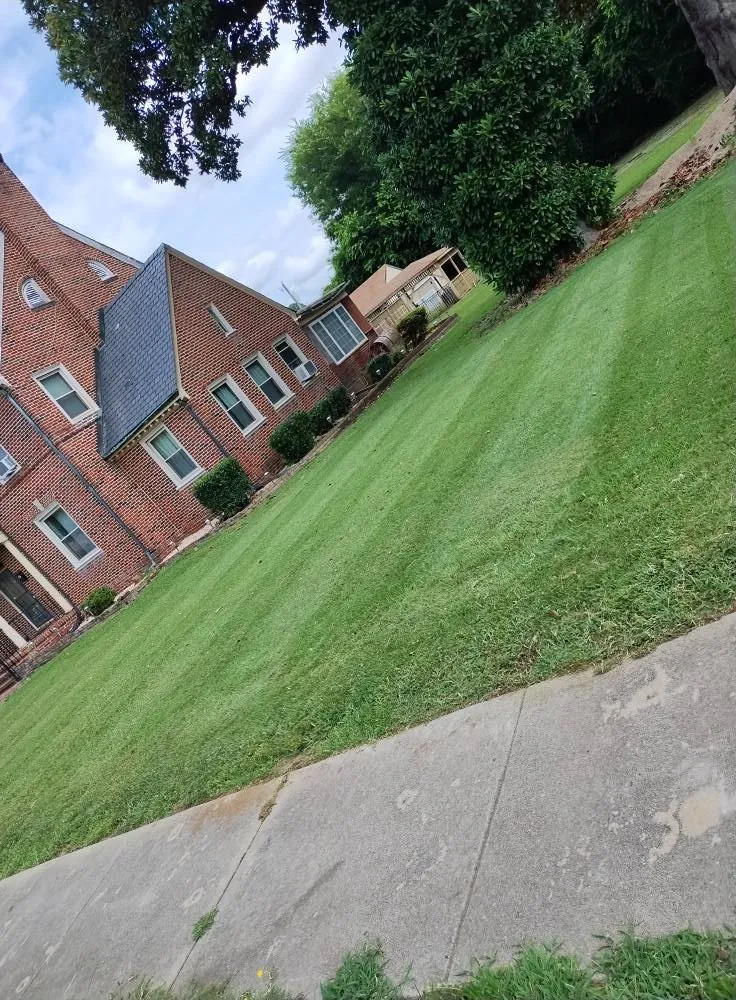 Custom landscape installation experts serving Gaston, NC - Gainey Lawn Care