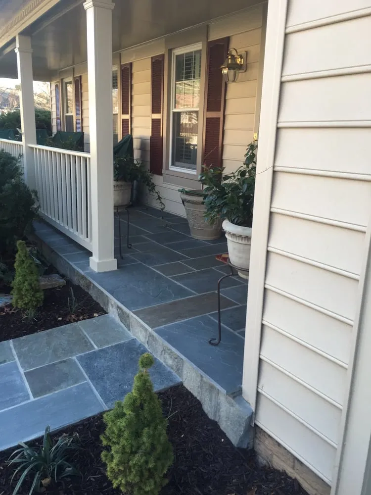 Affordable yard cleanup service for homes across Poolesville, MD - Gaithersburg Hardscape Services