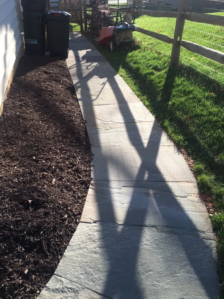 Trusted yard cleanup service in Poolesville, MD by Gaithersburg Hardscape Services