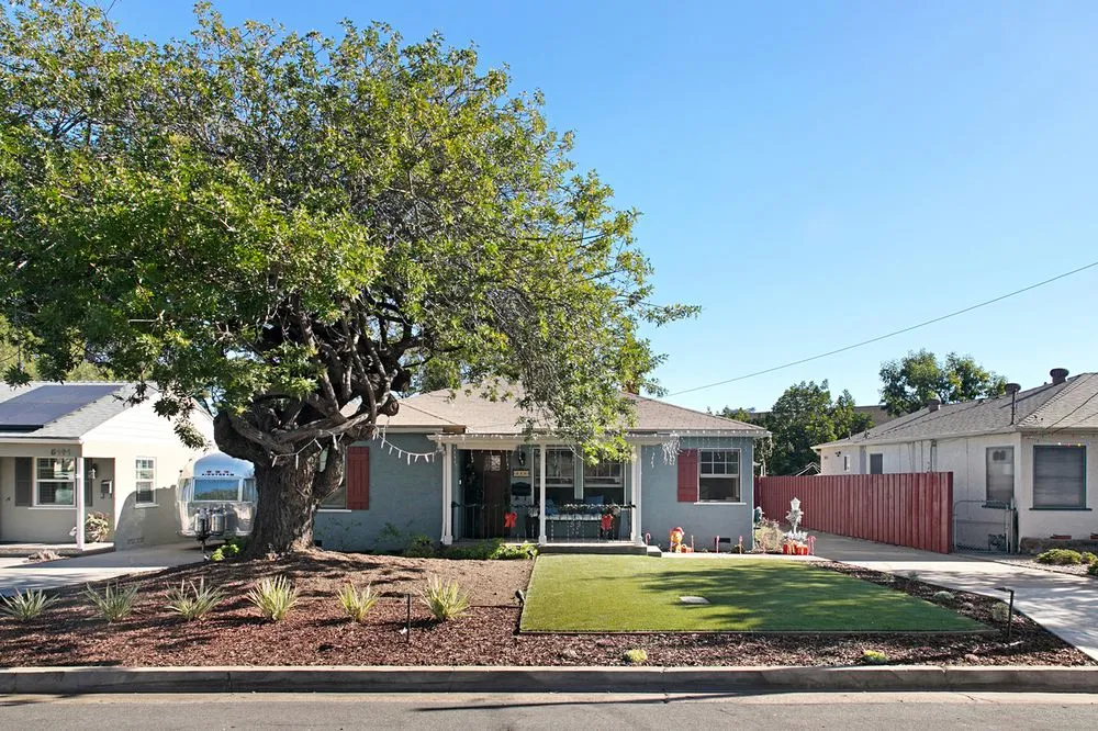 Professional lawn mowing service for beautiful yards across Escondido, CA - Gala Services