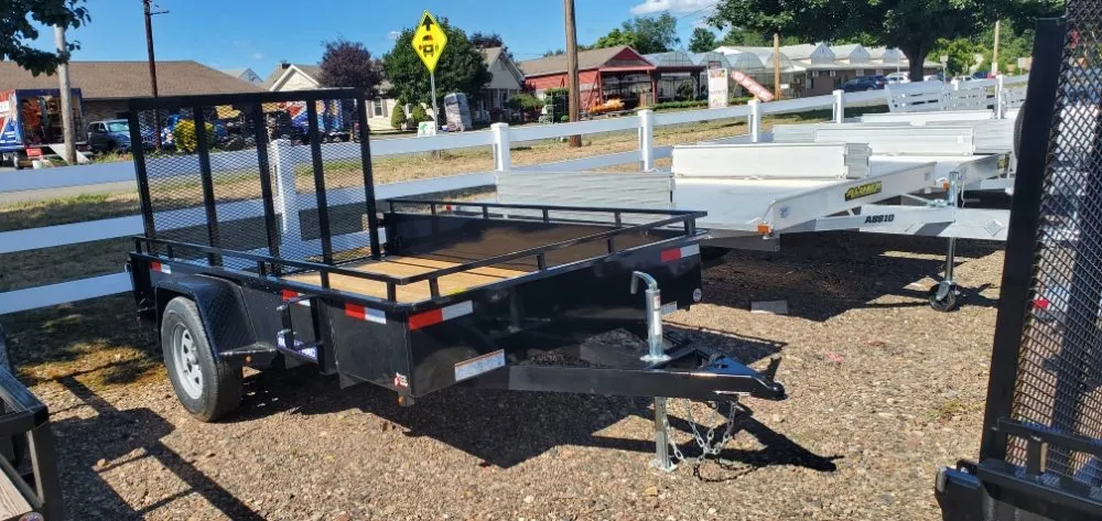 Expert yard maintenance in Northford, CT - Galaxy Landscaping