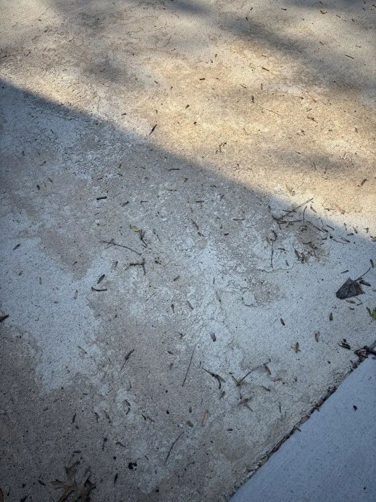 Reliable yard cleanup service for beautiful yards in Saint Louis, MO by Galaxy Lawn Care & Landscape