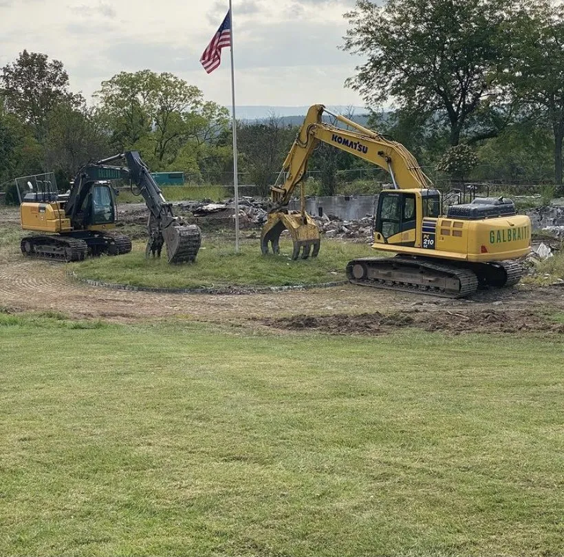Custom garden landscaping with custom design in Scotch Plains, NJ by Galbraith & Son