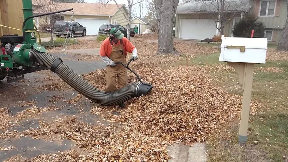 Reliable lawn mowing service experts serving Galena, OH - Galena Lawn Care