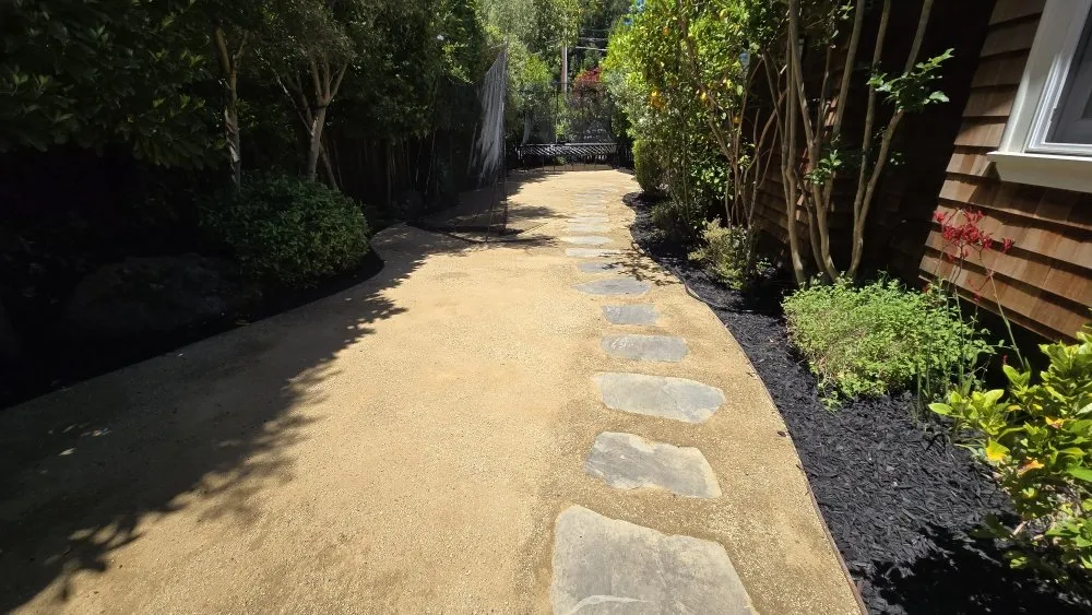 Reliable lawn mowing service with custom design across Menlo Park, CA - Galicia Landscapers