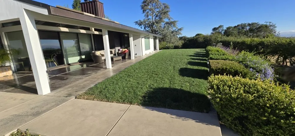 Affordable residential landscaping in Menlo Park, CA by Galicia Landscapers