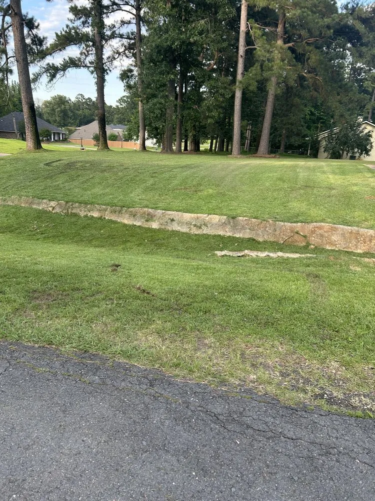 Professional lawn mowing service near you across Shreveport, LA - Galimore Lawn Care