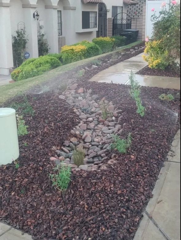 Custom landscape installation experts serving Clinton, MD - Galindo Contractor