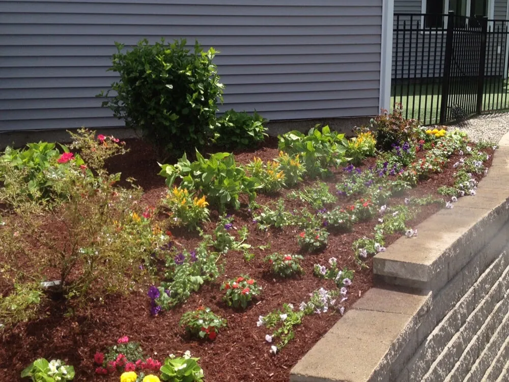 Top-rated landscaping services in Billerica, MA by Gallant & Son Services