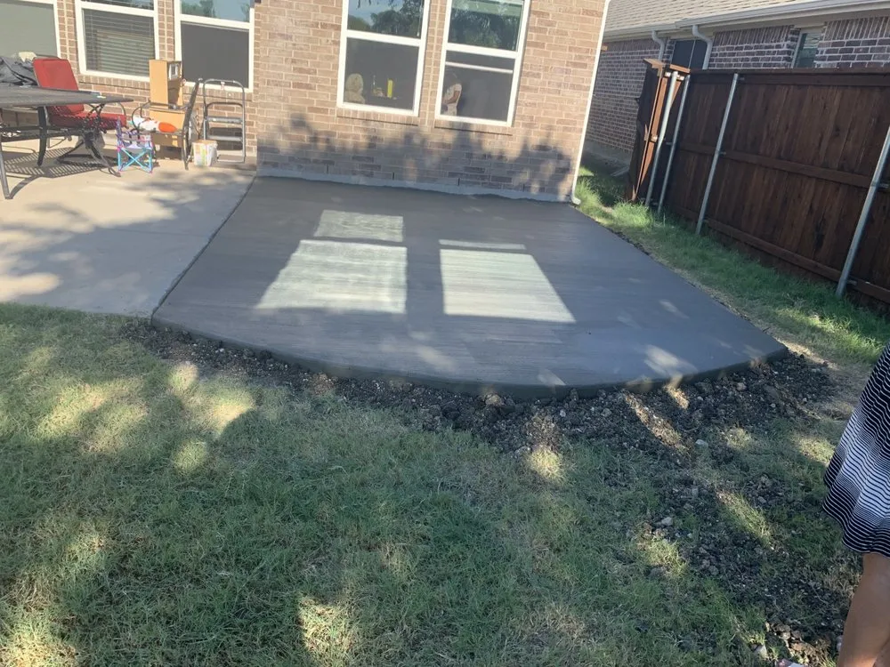 Reliable yard cleanup service in Arlington, TX - Gallegos Concrete Services