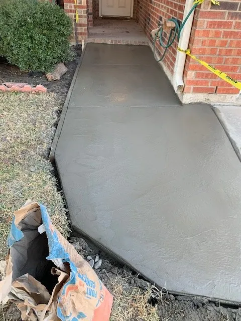 Professional garden landscaping with custom design across Arlington, TX - Gallegos Concrete Services