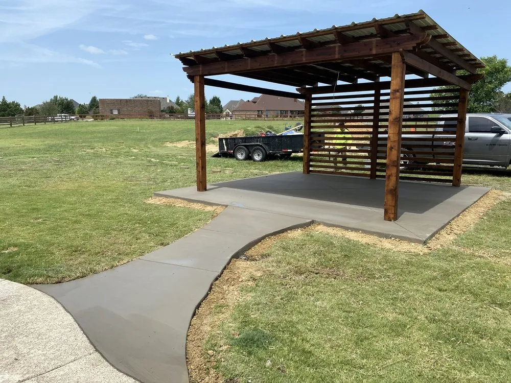 Trusted yard maintenance for year-round maintenance in Arlington, TX by Gallegos Concrete Services