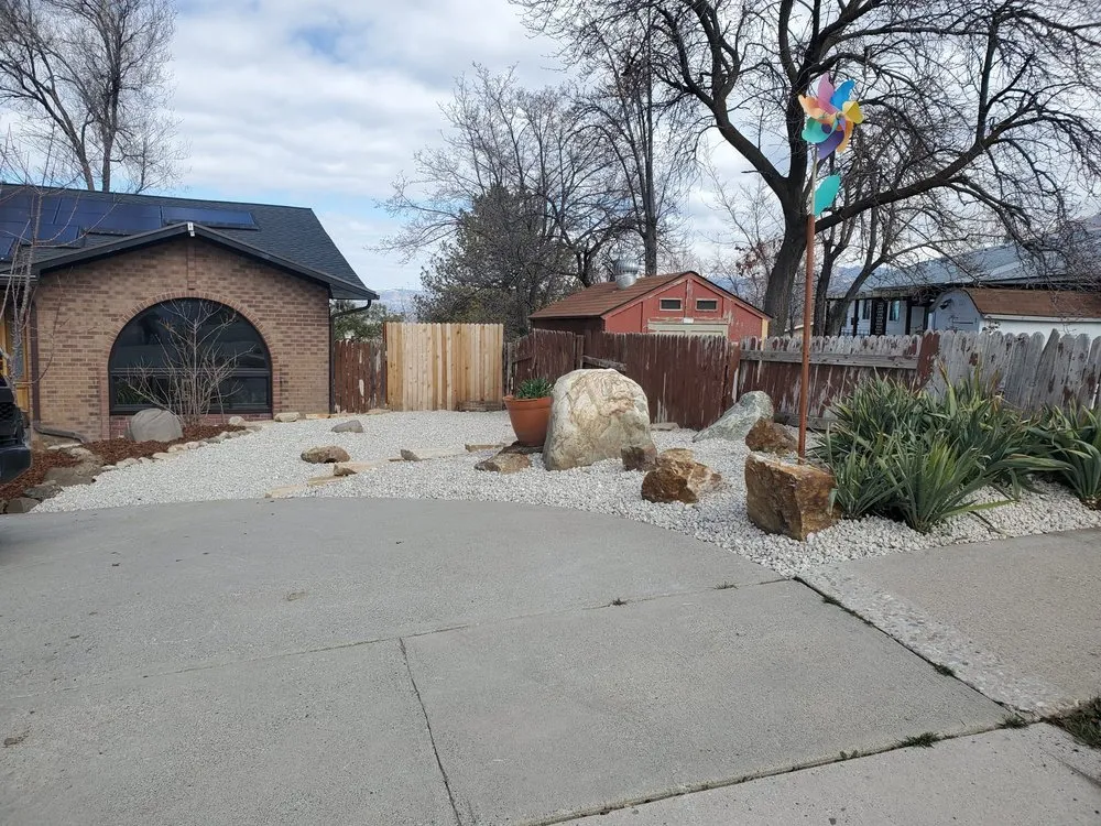 Affordable landscaping services in Kearns, UT by Gallo Azul Landscaping Maintenance