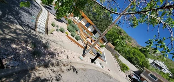 Gallo Azul Landscaping Maintenance