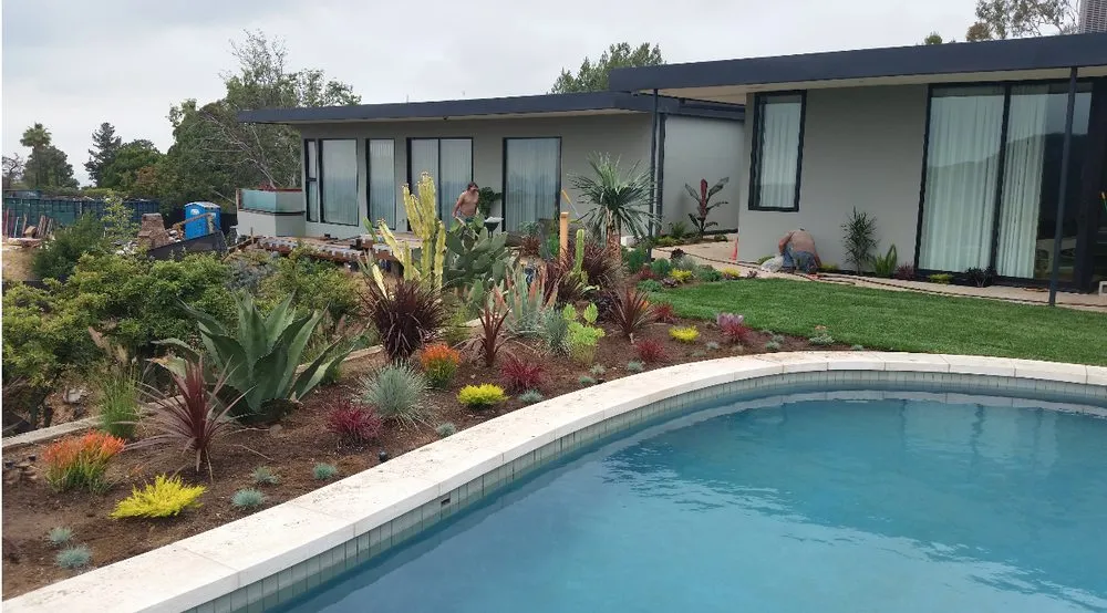 Trusted yard maintenance experts serving Santa Clarita, CA - Galloway Landscape & Design