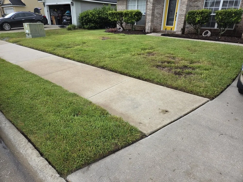 Reliable lawn mowing service for outdoor upgrades across Jacksonville, FL - Galloway Lawn And Landscape