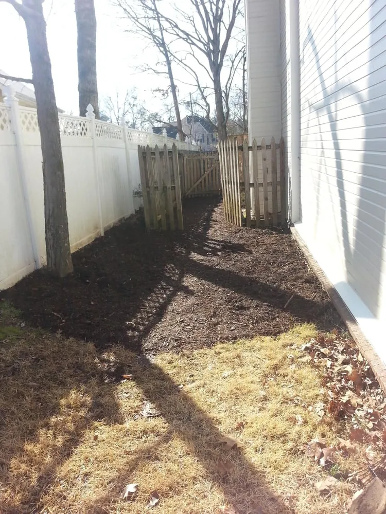 Professional outdoor landscaping with custom design in Chattanooga, TN by Galloway's Lawn Service