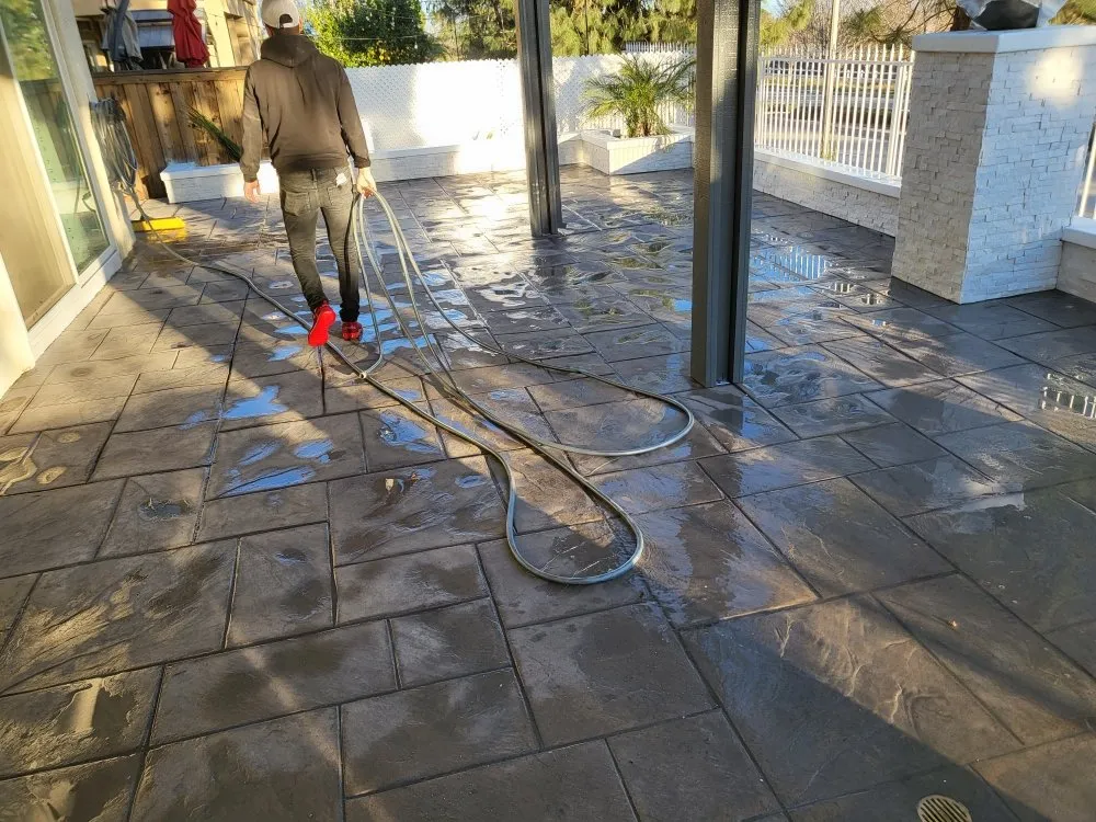 Local yard cleanup service experts serving Riverside, CA - Galmarc Landscaping