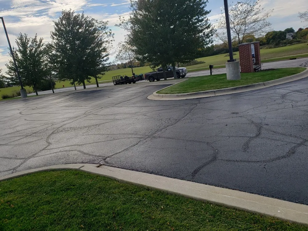 Top-rated outdoor landscaping in Aurora, IL by Galvan's Landscaping