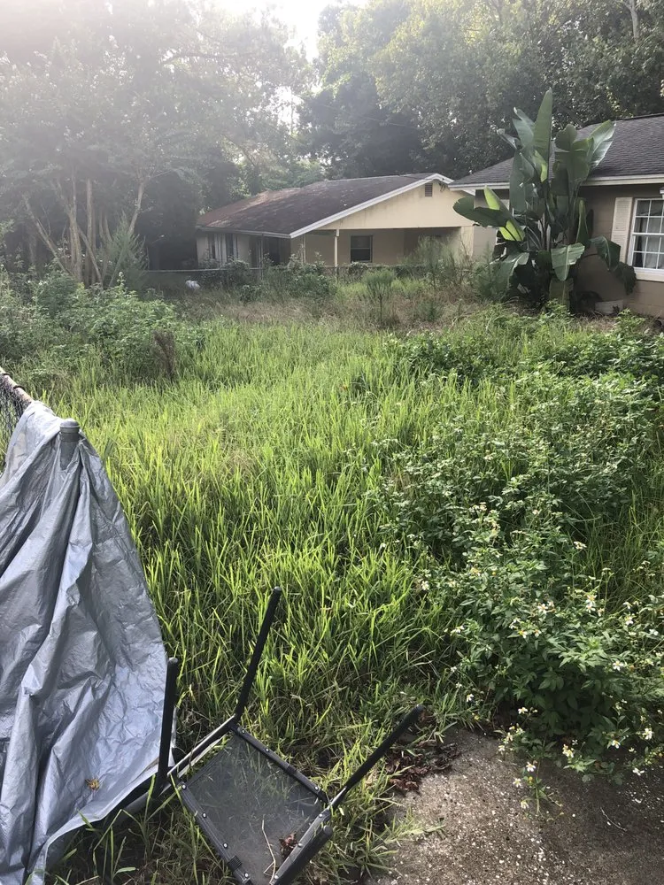 Local yard maintenance experts serving Spring Hill, FL - Galvin’s lawn care