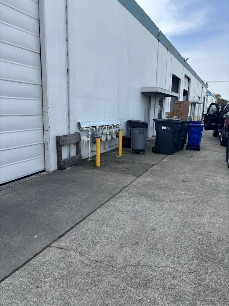 Affordable residential landscaping for year-round maintenance in Newark, CA by Galza Landscaping