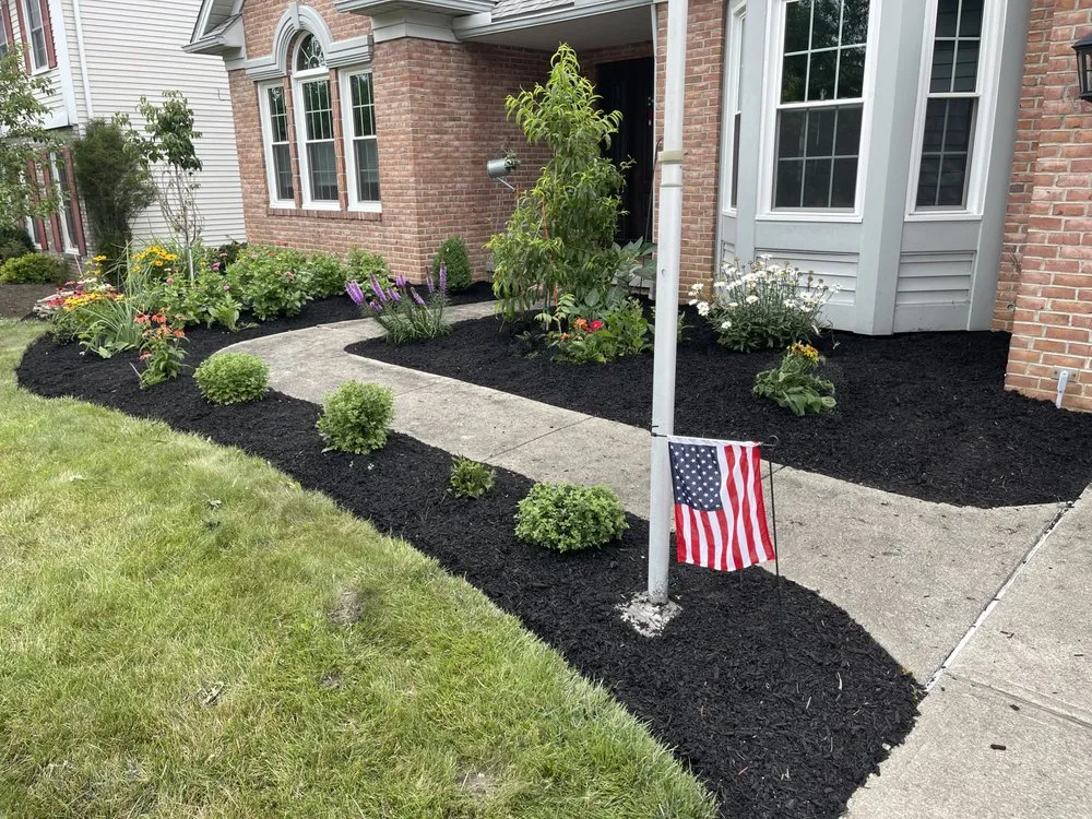 Expert landscaping services experts serving North Royalton, OH - Gambino Landscaping