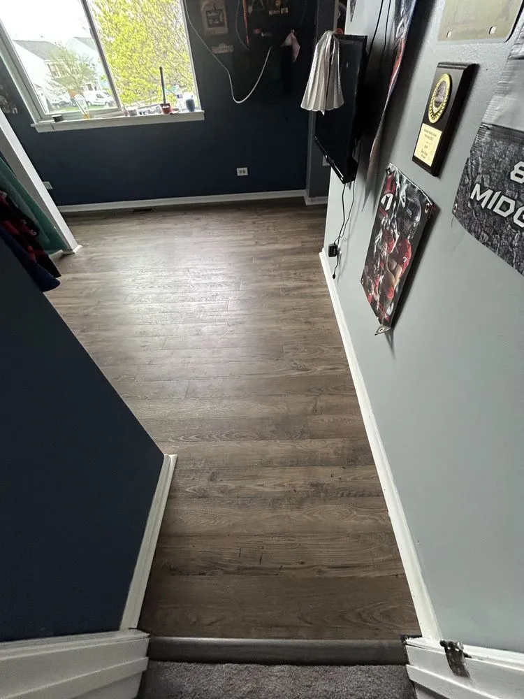 Professional lawn care service in Crystal Lake, IL by Gamez