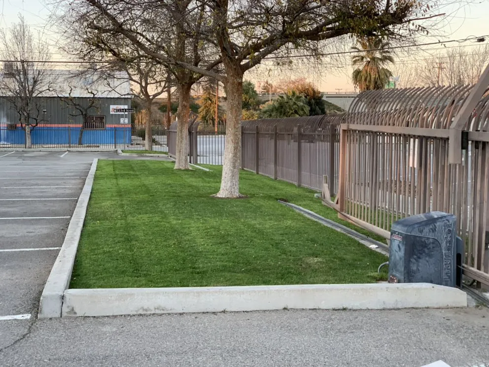 Custom lawn care service for residential properties across Bakersfield, CA - Garay Quality Lawn Care