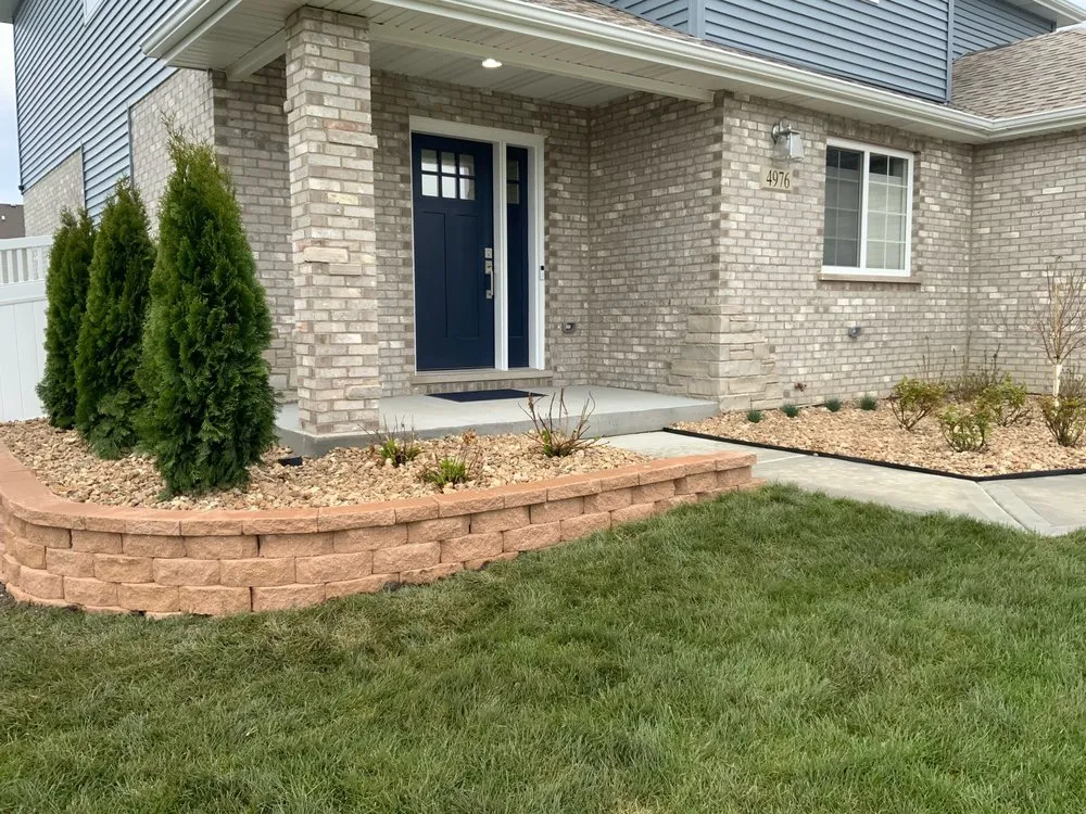 Reliable garden landscaping near you in Monee, IL by Garcia & Son Landscaping