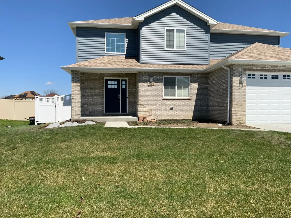 Top-rated residential landscaping experts serving Monee, IL - Garcia & Son Landscaping