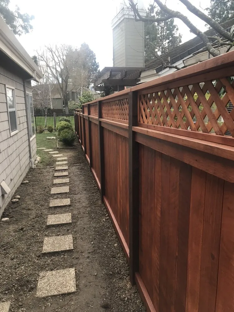 Reliable lawn mowing service in East Palo Alto, CA - Garcia Garden Service