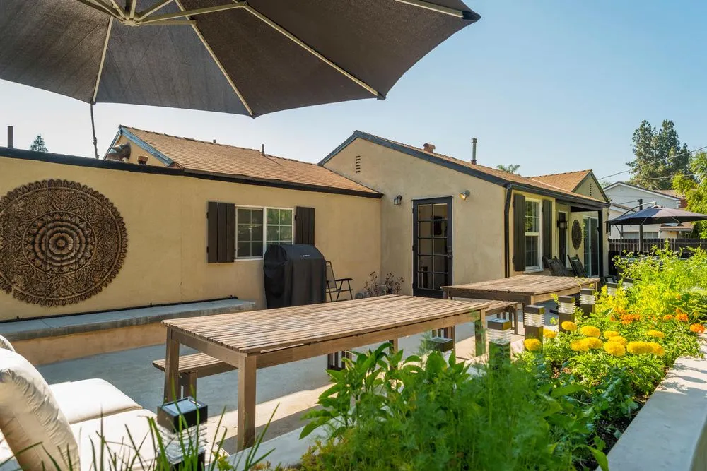 Local landscaping services experts serving Altadena, CA - Garcia Gardening Services