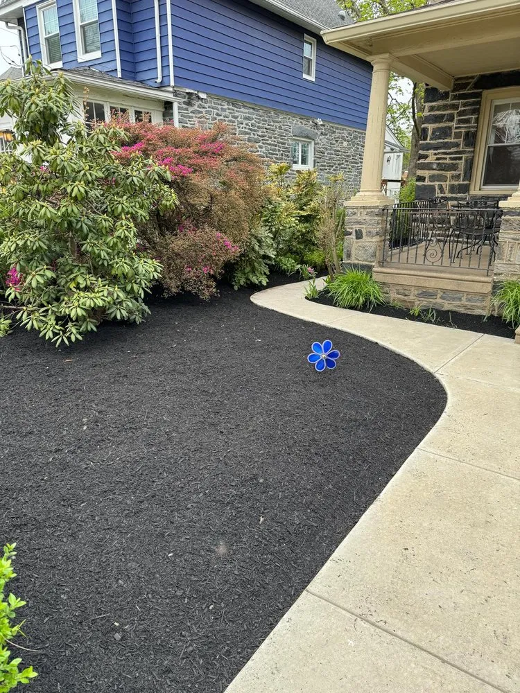 Reliable lawn care service for homes across Philadelphia, PA - Garcia GT Landscaping