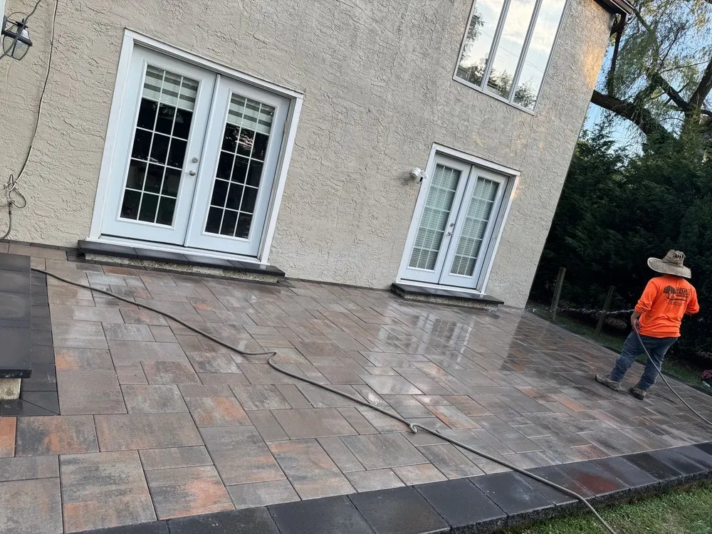 Reliable lawn care service in Philadelphia, PA by Garcia GT Landscaping