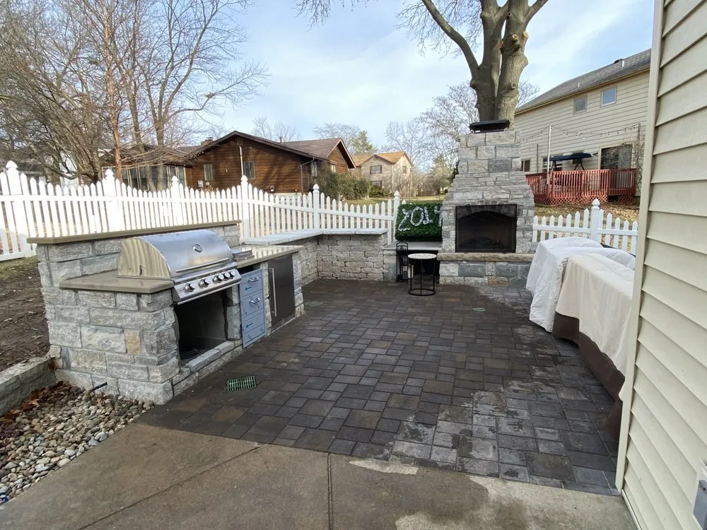 Affordable yard maintenance with custom design across Jefferson County, MO - Garcia Hardscape