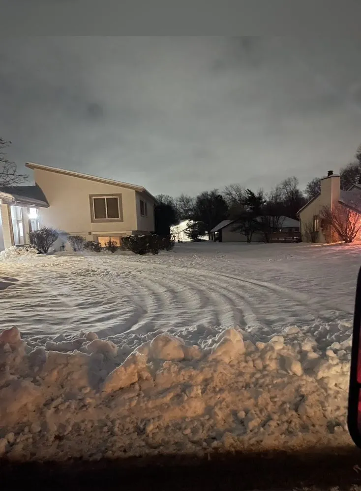 Professional yard maintenance in Pontiac, MI - Garcia Landscape & Tree service