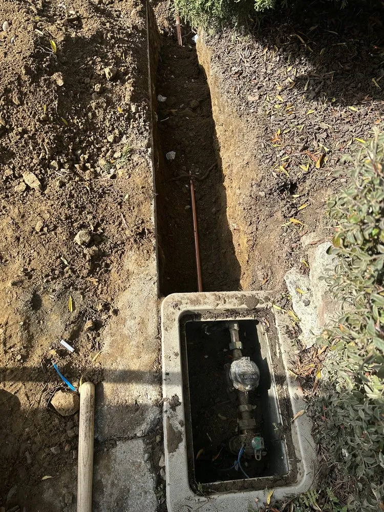 Professional landscaping services experts serving Tracy, CA - Garcia Landscape and Irrigation Technician