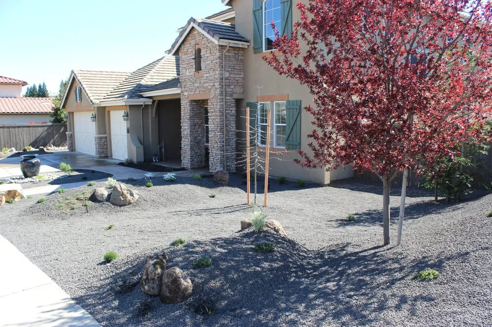 Custom garden landscaping in Granite Bay, CA - Garcia Landscape