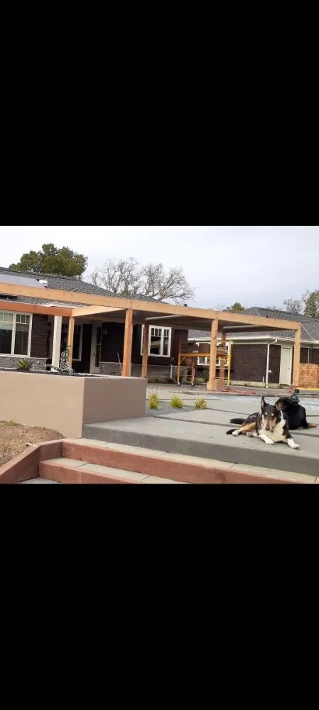 Reliable lawn mowing service experts serving Redwood City, CA - Garcia landscaping and Garden Service