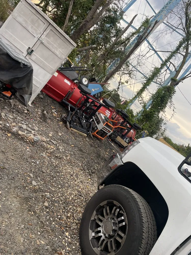 Affordable lawn care service for residential properties across Elkridge, MD - Garcia Landscaping