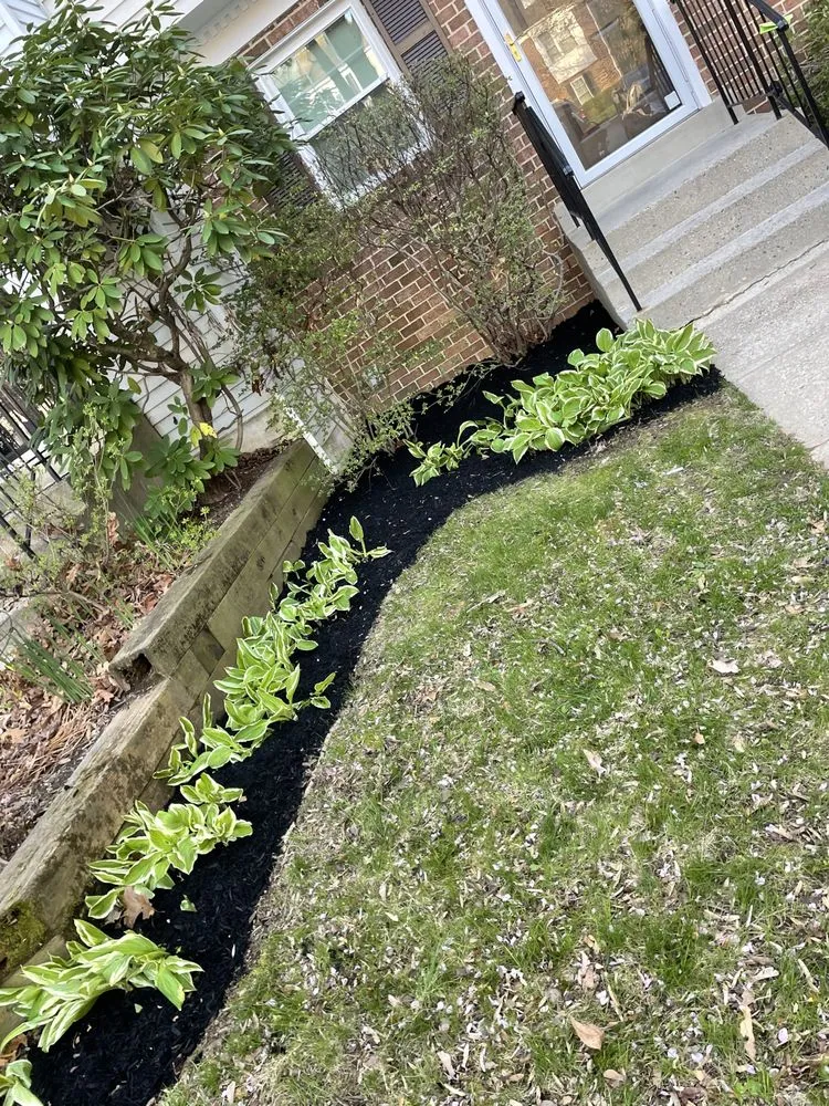 Professional garden landscaping in Elkridge, MD by Garcia Landscaping