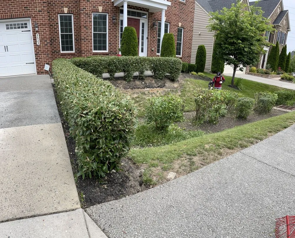 Trusted garden landscaping for beautiful yards in Elkridge, MD by Garcia Landscaping