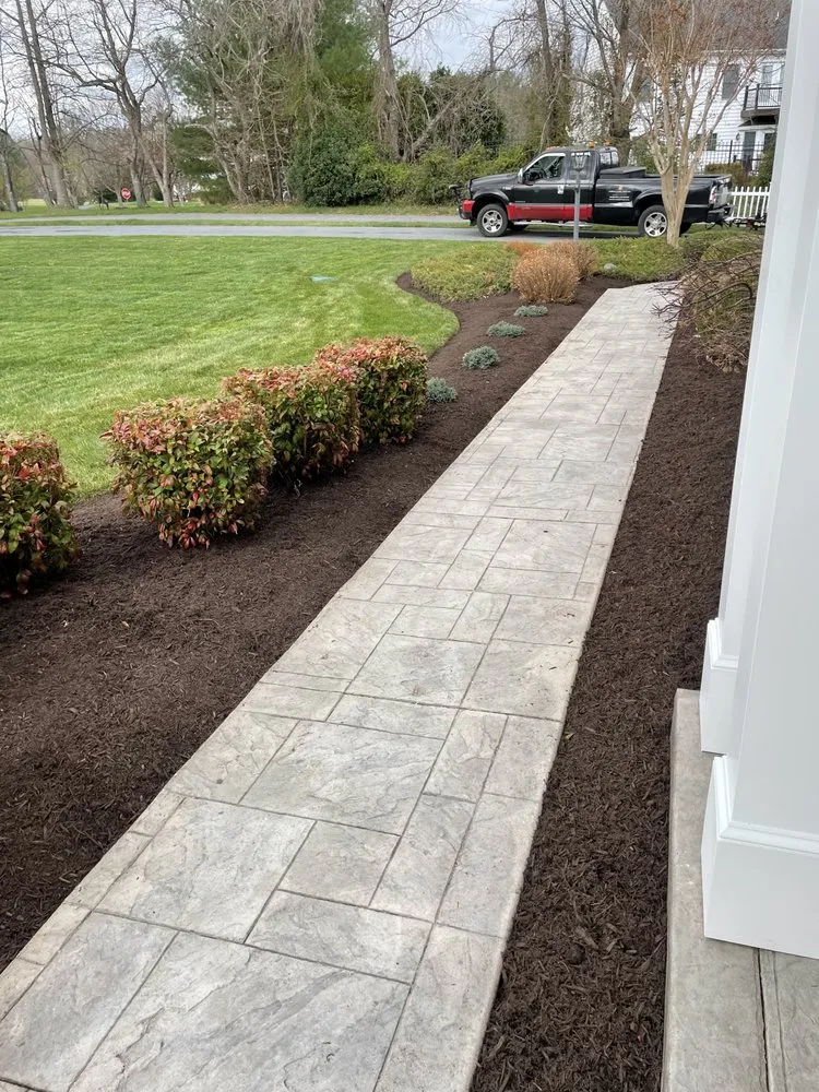 Reliable landscaping services for beautiful yards across Elkridge, MD - Garcia Landscaping