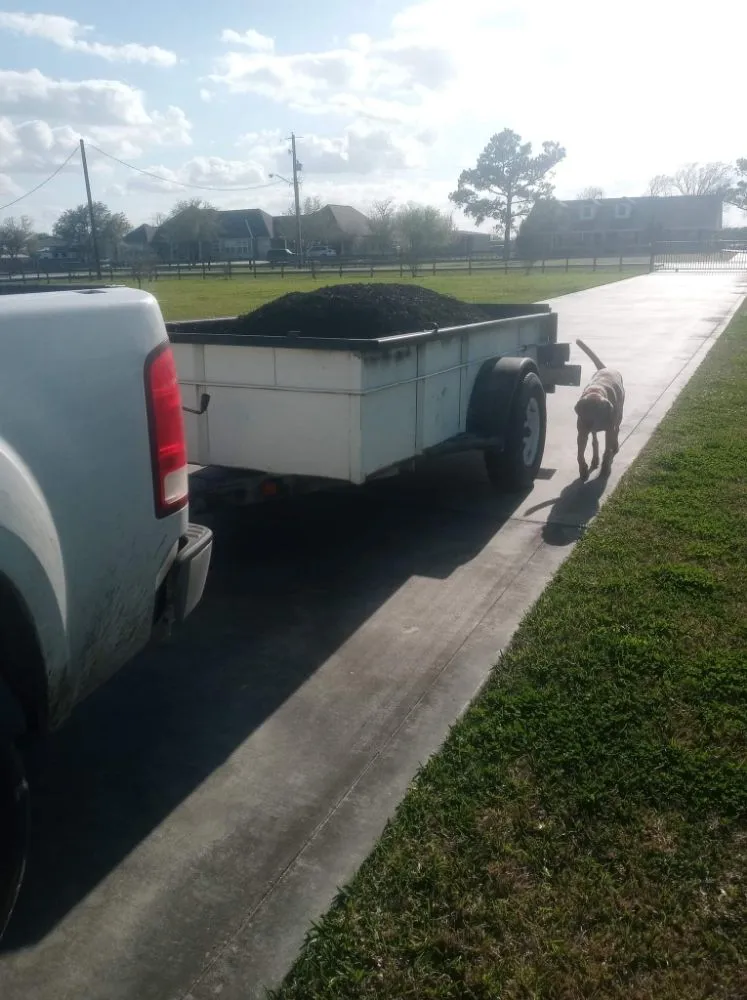 Professional yard maintenance for beautiful yards across Houston, TX - Garcia Landscaping