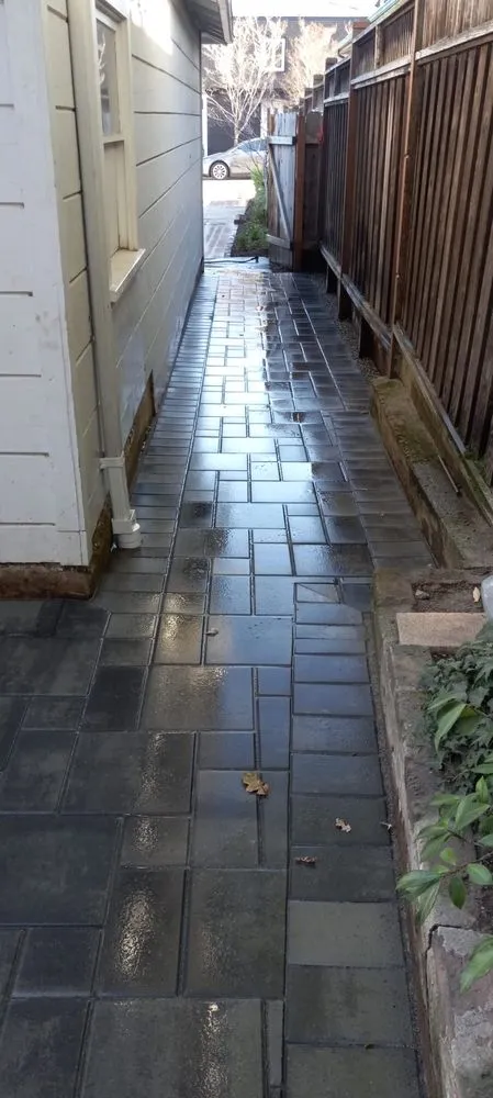 Affordable garden landscaping in Redwood City, CA by Garcia Landscaping