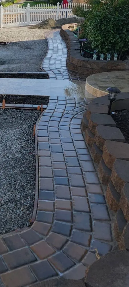 Top-rated garden landscaping in Redwood City, CA by Garcia Landscaping