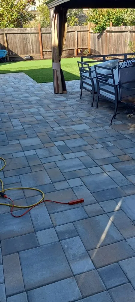 Reliable landscaping services for residential properties in Redwood City, CA by Garcia Landscaping