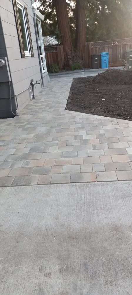 Trusted lawn care service in Redwood City, CA - Garcia Landscaping