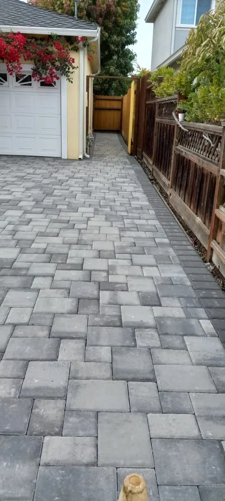 Custom landscape design in Redwood City, CA - Garcia Landscaping