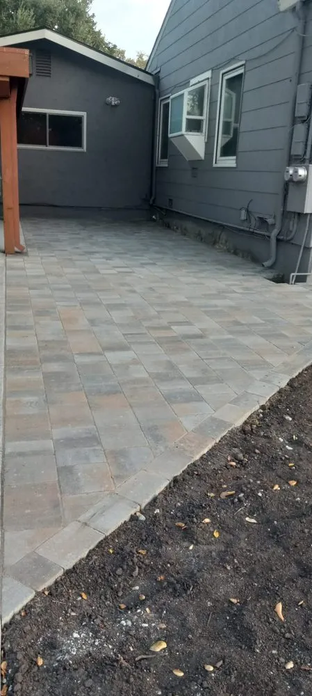 Professional yard cleanup service for year-round maintenance across Redwood City, CA - Garcia Landscaping